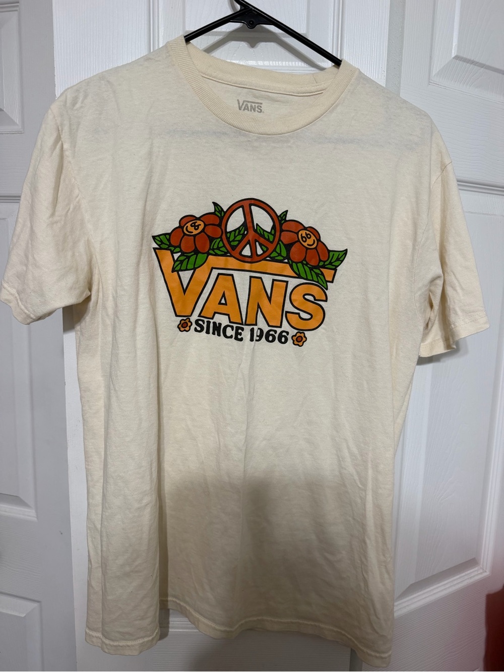 Vans woman’s Cream Graphic Logo T‑Shirt